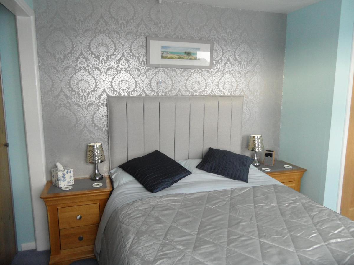Monterey Pines Bed and Breakfast Helston Εξωτερικό φωτογραφία